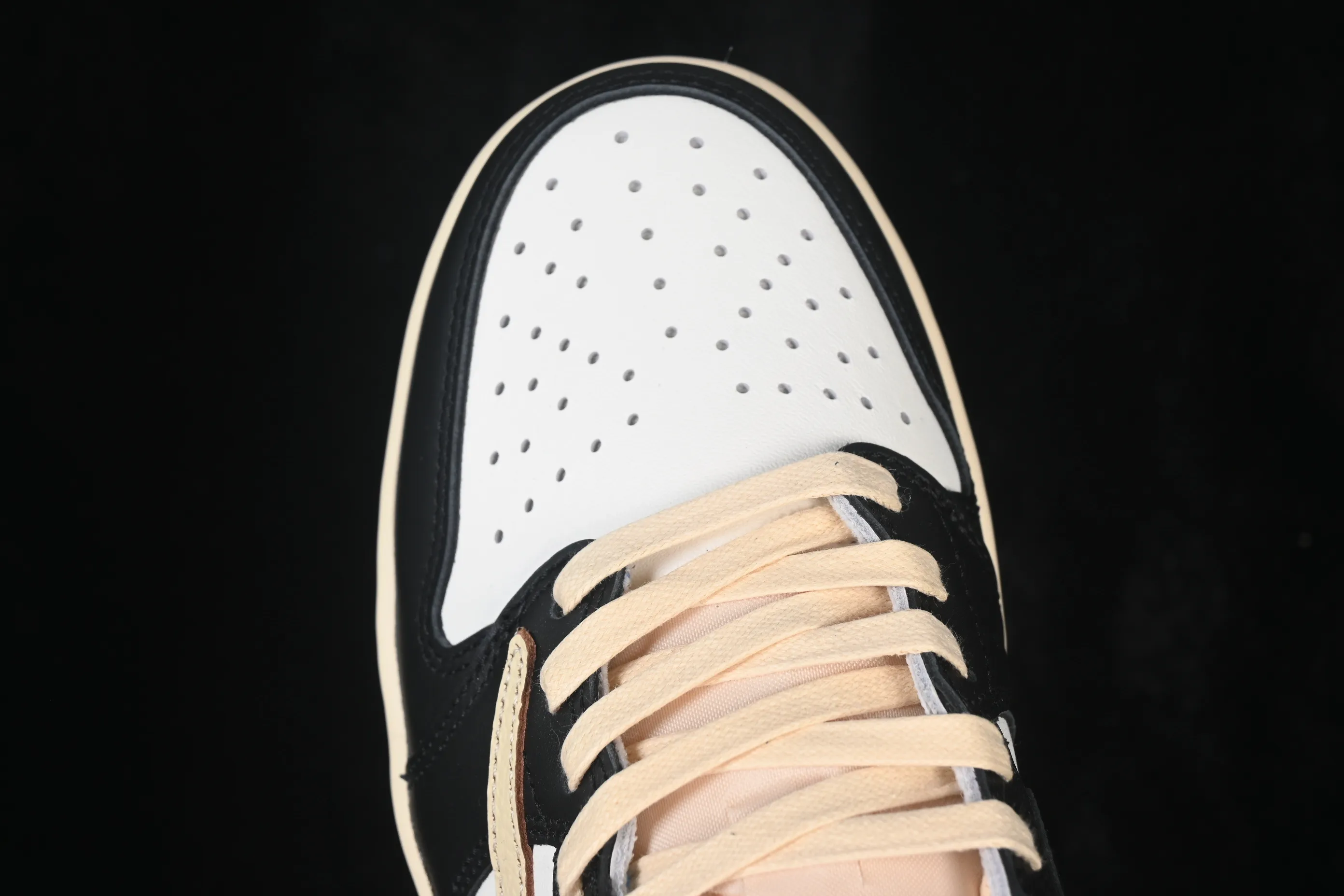All categories Air Jordan Jordan series basketball shoes Air Jordan 1 Low ZG version Travis Scott x Air Jordan 1 Low OG AJ1 Joe 1 undercut low top full head layer DM7866-140